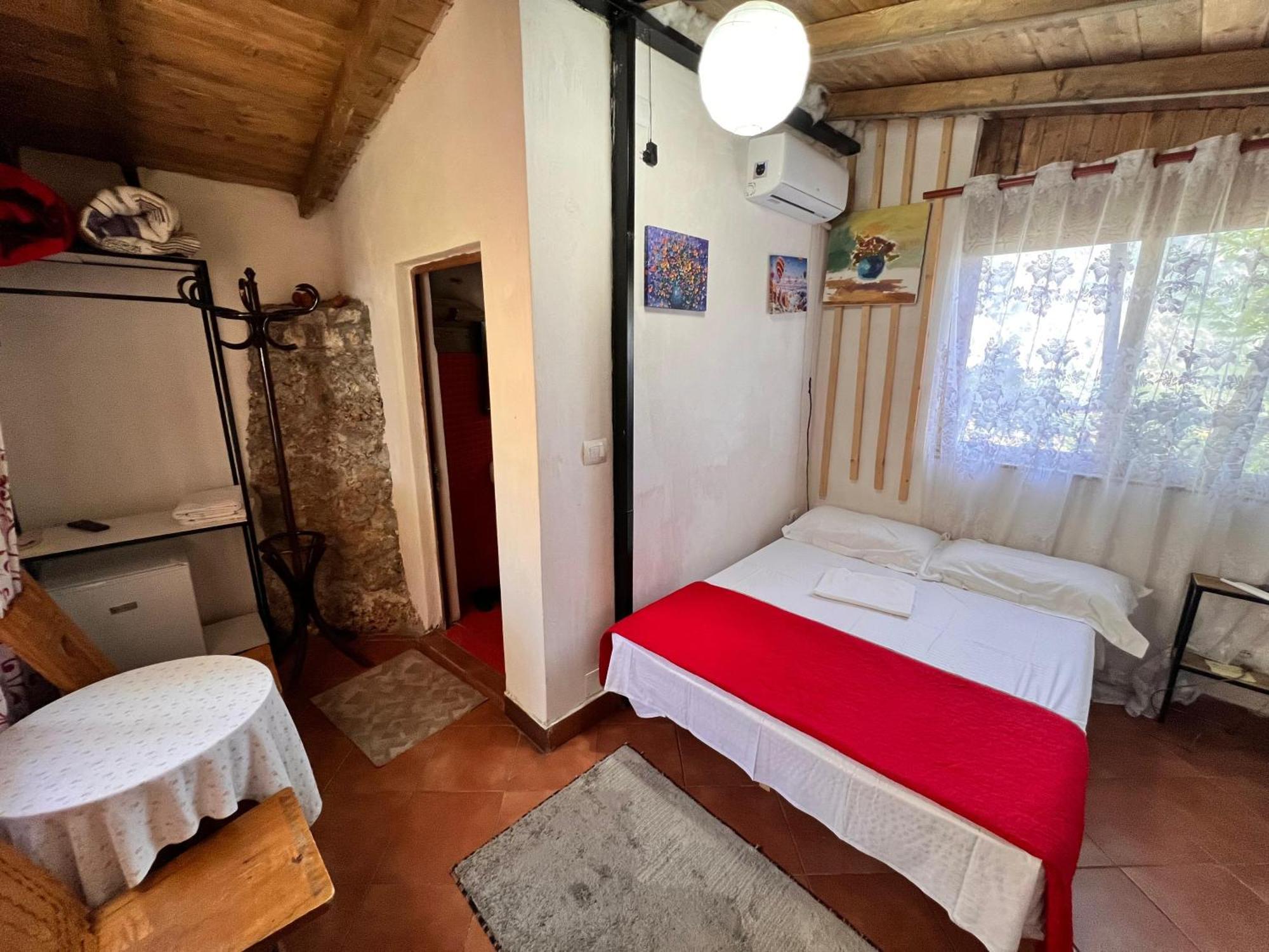 Rooms Nesti Inside Of Castle Krujë Zewnętrze zdjęcie